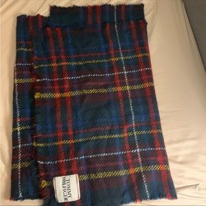 Tommy Hilfiger scarf